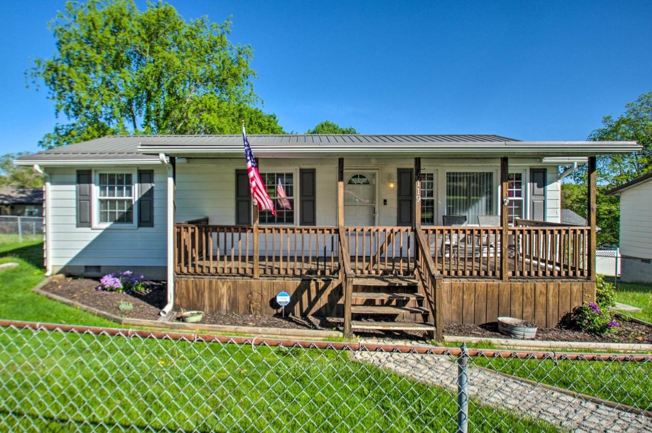 Dog-Friendly Fayetteville Home With Hot Tub! Exterior foto